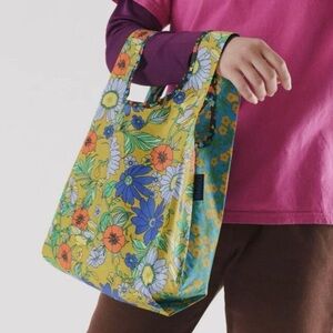 BAGGU Baby Baggu Patchwork Floral Print - DEADSTOCK - EUC Folds to 4x4in RARE